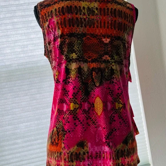 Ruffled sleeveless Vibrant summer dress barn top M - Picture 2 of 9